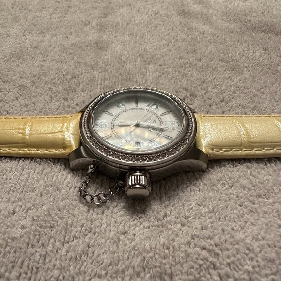 Invicta Corduba Lady Model 12409 Quartz Watch (Multiple Band Colors) - Picture 7 of 8